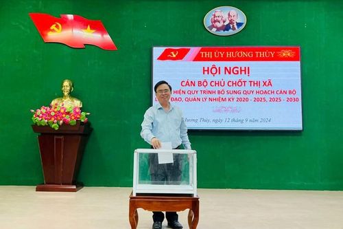 Hương Thủy: Bổ sung quy hoạch cán bộ lãnh đạo, quản lý