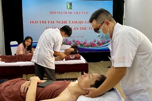 Bế mạc hội thi tay nghề tẩm quất cho người khiếm thị