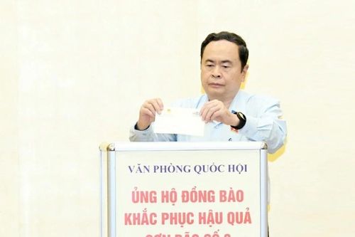 Văn phòng Quốc hội tổ chức quyên góp ủng hộ đồng bào khắc phục hậu quả cơn bão số 3