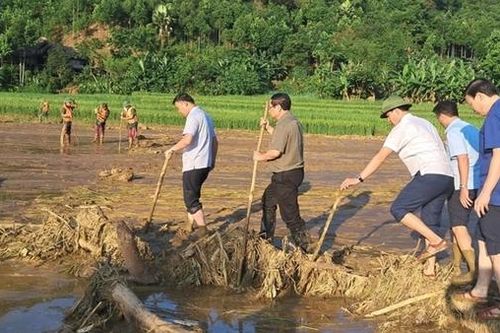 Thủ tướng: Chậm nhất 31/12 phải hoàn thành xây dựng lại bản Làng Nủ