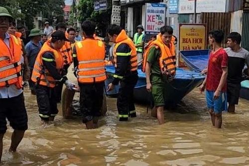 Đã tìm thấy nạn nhân mất tích trong vụ 3 mẹ con lật thuyền ở Vĩnh Phúc