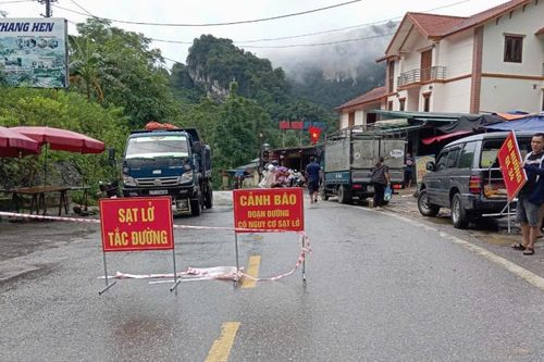 Phân luồng giao thông từ Thành phố đi thị trấn Quảng Uyên (Quảng Hòa)