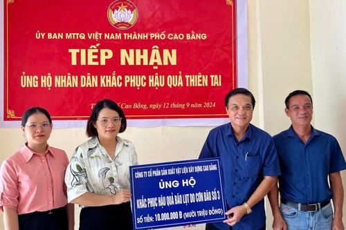 Thành phố tiếp nhận gần 1 tỷ đồng hỗ trợ nhân dân bị thiệt hại cơn bão số 3