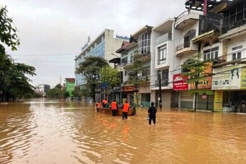 Dự báo lũ sông Thao tại Yên Bái sắp xuống báo động 2