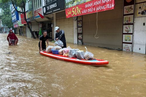 Chuyên gia hướng dẫn cách xử lý nước lũ lụt thành nước sinh hoạt