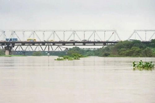 Lũ trên sông Hồng và nhiều sông ở miền Bắc đang xuống