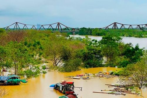 Lũ sông Hồng, sông Đuống, đoạn qua Hà Nội đang xuống