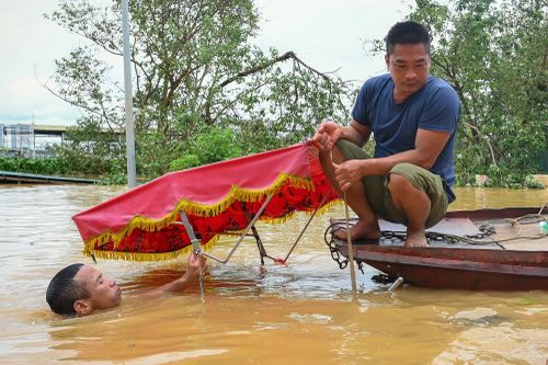 Cách xử lý nước sạch để sinh hoạt sau mưa lũ
