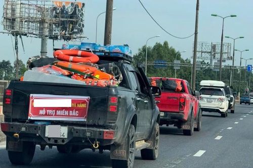 Miễn phí đường bộ đối với xe chở hàng cứu trợ