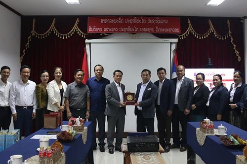 Đoàn công tác Hội Nhà báo Việt Nam thăm và làm việc tại Lào