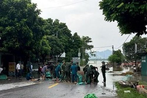 Hà Nội: Lãnh đạo huyện lên tiếng về thông tin 'vỡ đê ở Ứng Hòa'