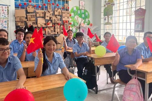 Khánh Hòa chi hơn 75 tỷ đồng hỗ trợ 100% học phí trong năm học 2024-2025