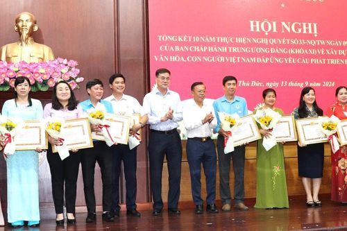 Tạo môi trường phát huy sức mạnh, tinh thần cống hiến của nhân dân