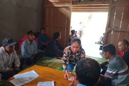 Tấm lòng của đồng bào Ma Coong hướng về nhân dân vùng bão, lũ
