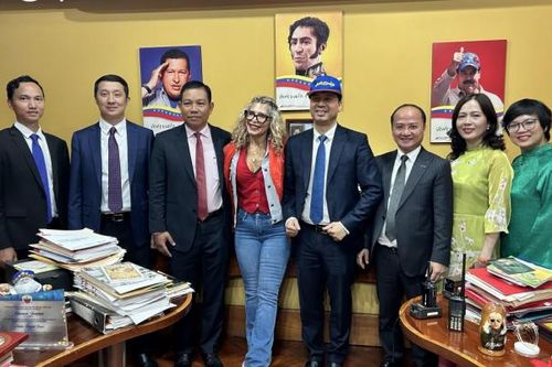 Đài Tiếng nói Việt Nam thúc đẩy hợp tác truyền thông với Venezuela