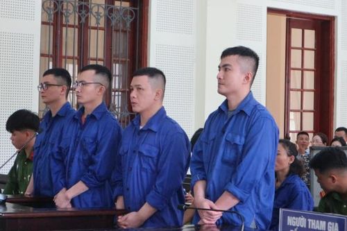 3 anh em ruột tham gia đường dây lừa đảo, mua bán thông tin tài khoản ngân hàng