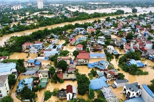 Dừng vui chơi nhân ngày Đồng khởi Cẩm Thanh để ủng hộ đồng bào miền bắc