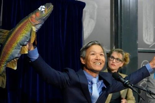 Nghiên cứu về 'chim bồ câu dẫn đường tên lửa', 'cá chết vẫn bơi' nhận giải Ig Nobel