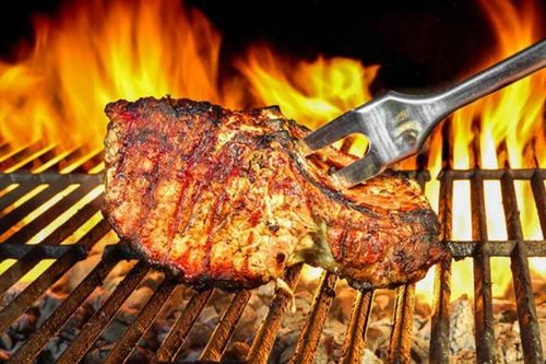 2 mẹ con cùng mắc ung thư sau thời gian dùng khung lốp xe ô tô làm bếp nướng