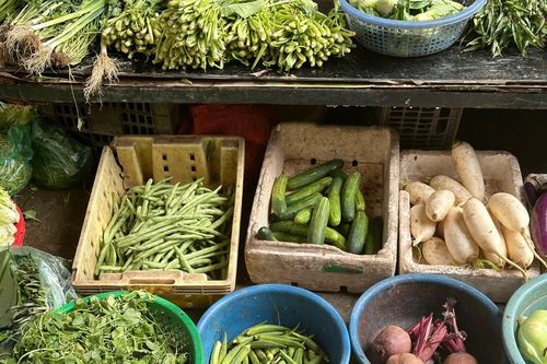 Thị trường ngày 13/9: Giá rau củ có hạ nhiệt, nhưng chưa đáng kể