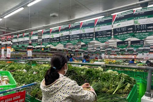 Giá các mặt hàng trong siêu thị ổn định, nguồn cung dồi dào