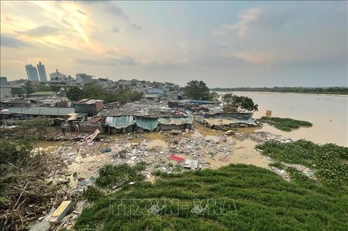 Nước sông Hồng đang xuống nhanh: Tập trung cao độ tiêu úng ở Bắc Bộ