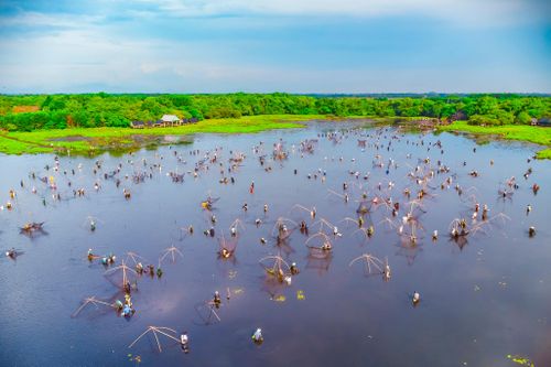 Độc đáo lễ hội phá trằm