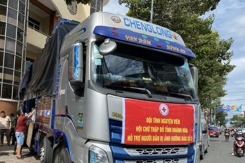 Vận chuyển 37 tấn hàng đi miền Bắc cứu trợ cho các tỉnh bị ảnh hưởng bão số 3