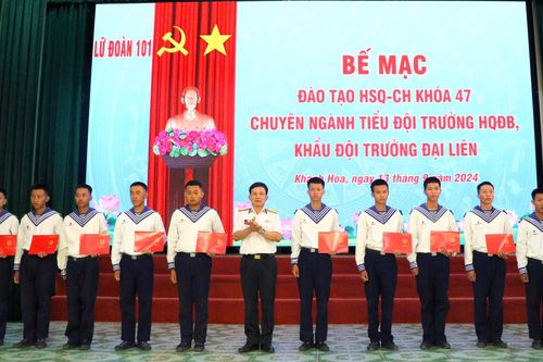Lữ đoàn 101 bế mạc đào tạo hạ sĩ quan, chỉ huy khóa 47
