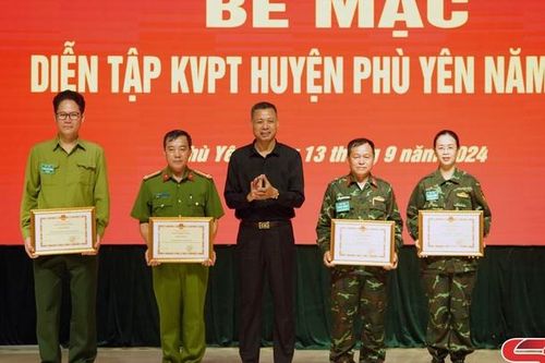 Diễn tập khu vực phòng thủ huyện Phù Yên năm 2024 xếp loại xuất sắc