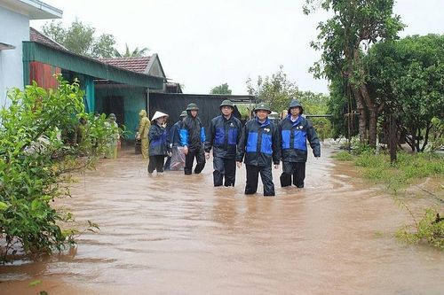Tấm lòng từ thiện đến với Vân Đồn khắc phục thiên tai