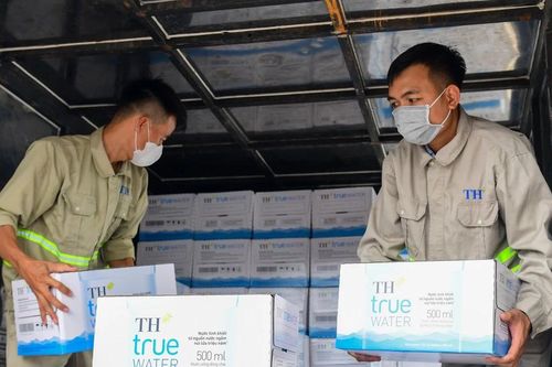 Tập đoàn TH hỗ trợ kịp thời, thiết thực tới đồng bào vùng lũ