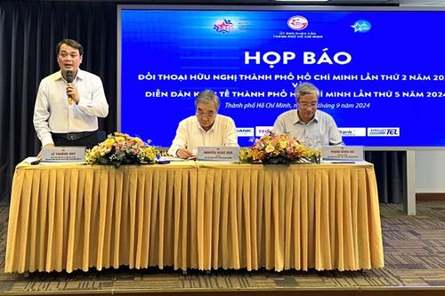 TP. Hồ Chí Minh cấp thiết chuyển đổi công nghiệp để phát triển kinh tế bền vững