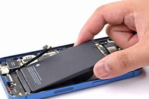 Linh kiện iPhone bóc máy, không rõ nguồn gốc sẽ hiện cảnh báo kể từ iOS 18