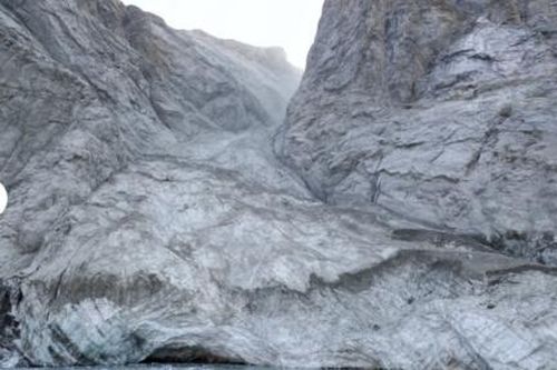 Giải mã được bí ẩn từ trận sóng thần kéo dài 9 ngày ở đảo Greenland