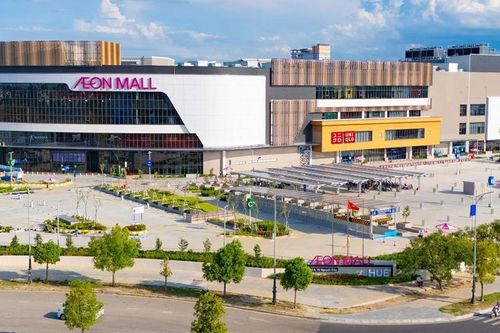 Uniqlo thông báo sắp khai trương cửa hàng đầu tiên tại Huế