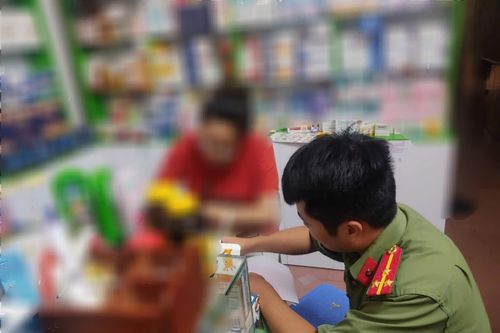 Xử lý loạt tài khoản mạng xã hội tung tin giả trong đợt mưa bão