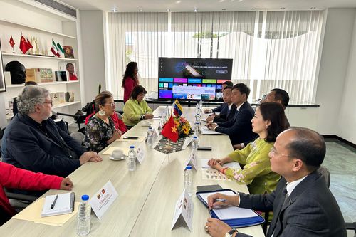 Venezuela muốn trao đổi kinh nghiệm với Việt Nam về xây dựng báo chí cách mạng
