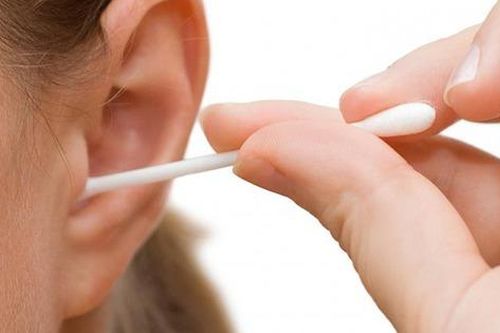 Câu hỏi thường gặp liên quan đến bệnh viêm tai giữa