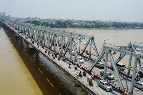 Hà Nội còn hơn 40 cây cầu chưa đủ điều kiện lưu thông