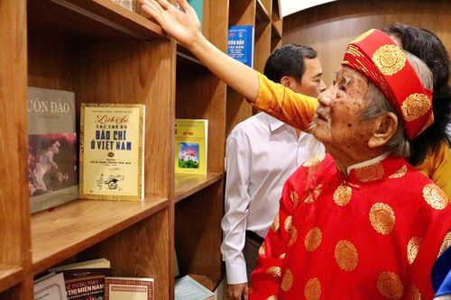 Ra mắt không gian trải nghiệm Thư viện số Nguyễn An Ninh
