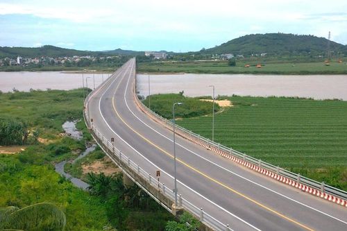 Quảng Ngãi: phương tiện lưu thông bình thường qua cầu Trà Khúc 2 từ 15/9