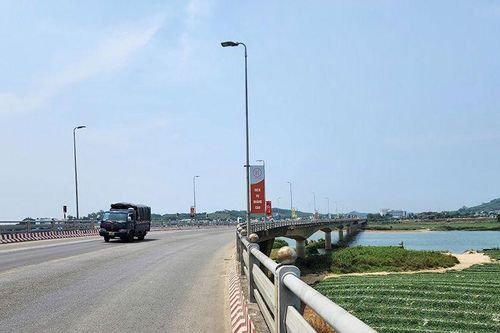Từ 5 giờ ngày 15/9, các loại phương tiện được phép lưu thông qua cầu Trà Khúc 2