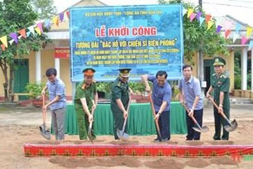 Bộ đội Biên phòng và Công an tỉnh Đắk Lắk khởi công xây dựng tượng đài 'Bác Hồ với chiến sĩ Biên phòng'