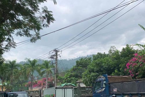 Đà Nẵng: Bức xúc tình trạng xe tải ra vào mỏ đá, gây mất an toàn giao thông