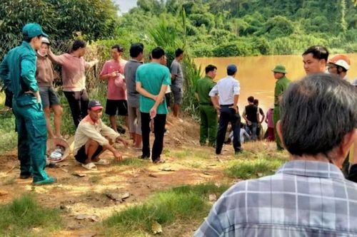 Lâm Đồng: Lật xuồng một người mất tích trên sông Đồng Nai