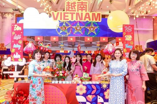 Những nét văn hóa đặc sắc và ẩm thực truyền thống ASEAN tỏa sáng tại Tết Trung thu ở Quảng Châu, Trung Quốc