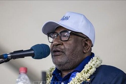 THẾ GIỚI 24H: Tổng thống Comoros bị tấn công bằng dao