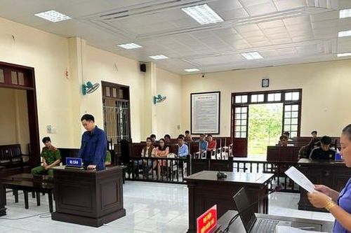 Quản lý kho chuối tham ô 1,4 tỷ đồng