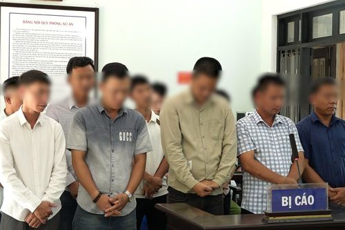 Nhóm đối tượng đánh bạc trên mạng lĩnh án